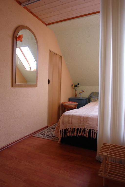 Ferienwohnung Bimmelbahn-Blick Neudorf  Bilik gambar