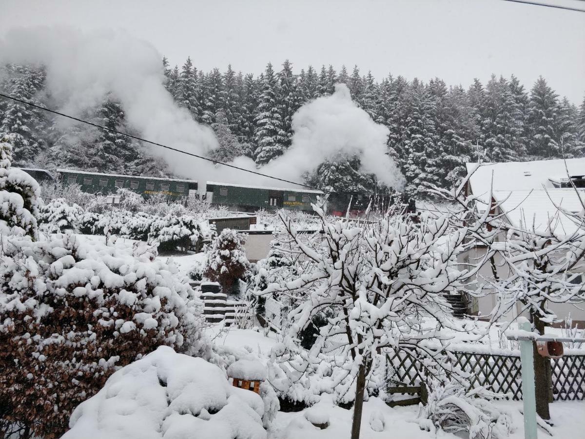 Ferienwohnung Bimmelbahn-Blick Neudorf  Luaran gambar