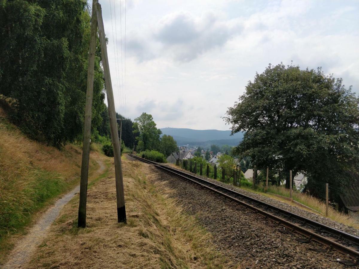 Ferienwohnung Bimmelbahn-Blick Neudorf  Luaran gambar