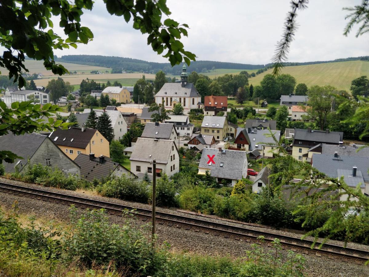 Ferienwohnung Bimmelbahn-Blick Neudorf  Luaran gambar
